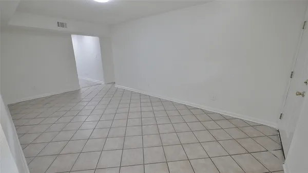 $109,000 | 781 Country Pl Drive, Unit 1061, Houston, TX 77079