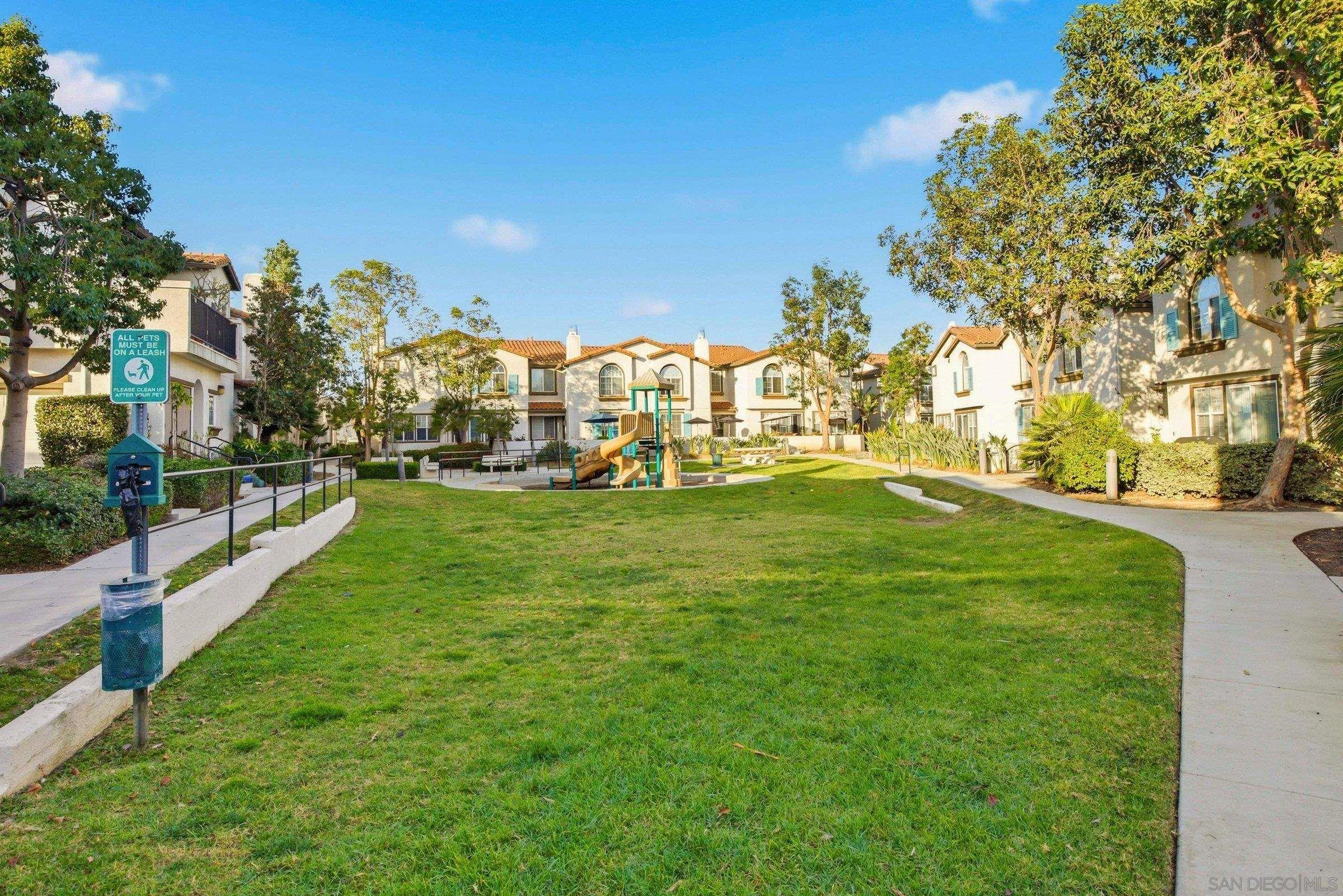 293 Reef Point Way, Unit 5 Oceanside, CA 92058 - Photo 18 of 20