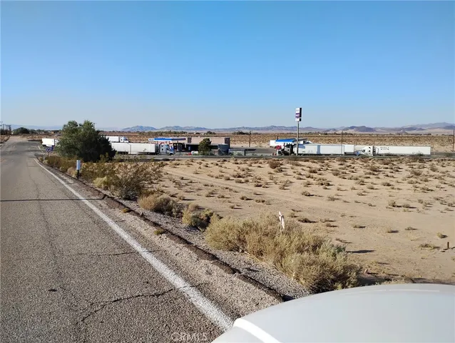 $299,000 | 48444 Memorial Drive, Newberry Springs, CA 92365