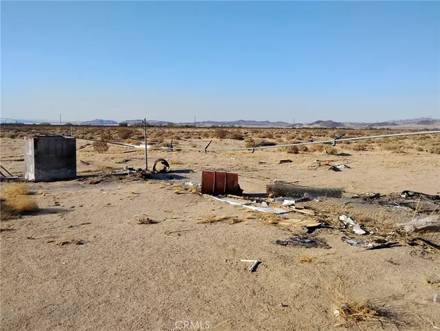 $299,000 | 48444 Memorial Drive, Newberry Springs, CA 92365