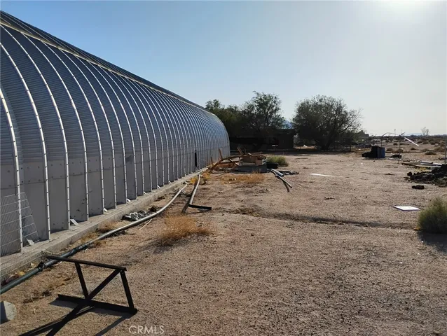 $299,000 | 48444 Memorial Drive, Newberry Springs, CA 92365