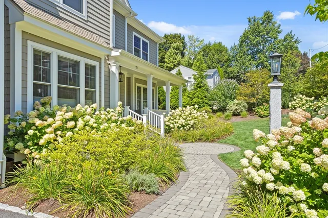 $3,585,000 | 25 Flintlock Road, Lexington, MA 02420