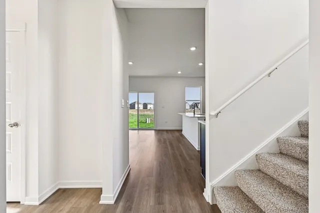 $469,990 | 1808 Overland Drive, Plainfield, IL 60586