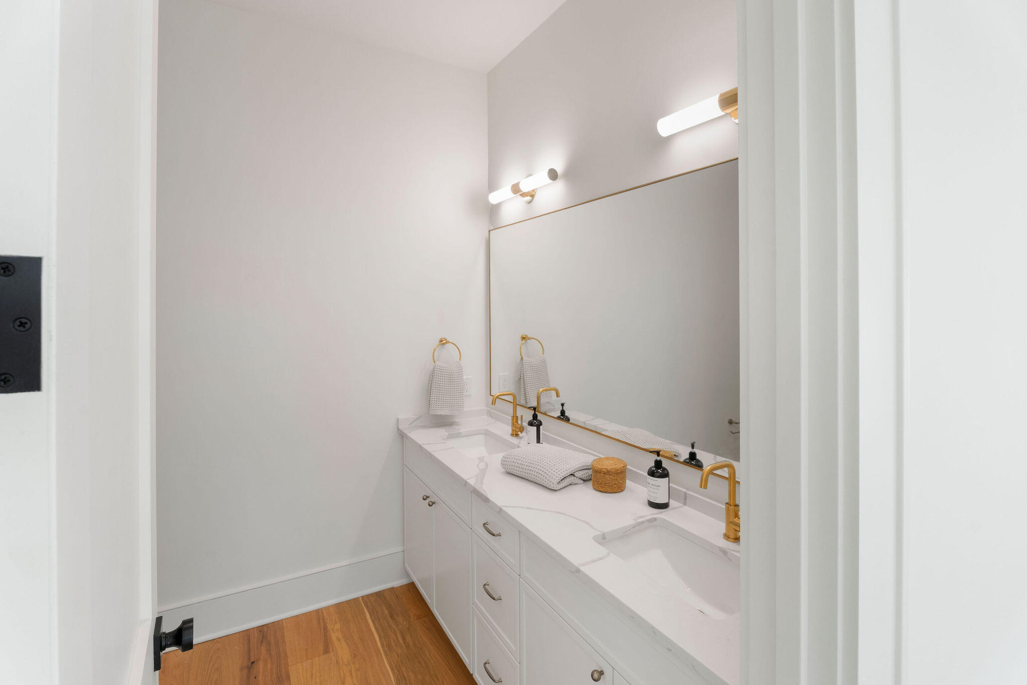 2 F Street Charleston, SC 29403 - Photo 18 of 28 DSC05074