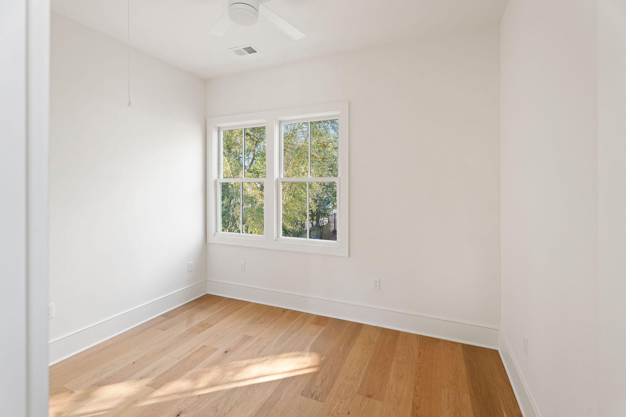 2 F Street Charleston, SC 29403 - Photo 19 of 28 DSC05079