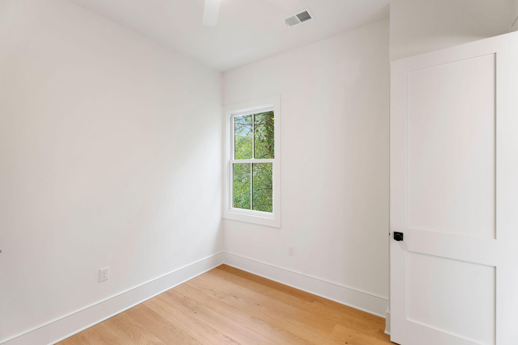 2 F Street Charleston, SC 29403 - Photo 24 of 28 DSC05126