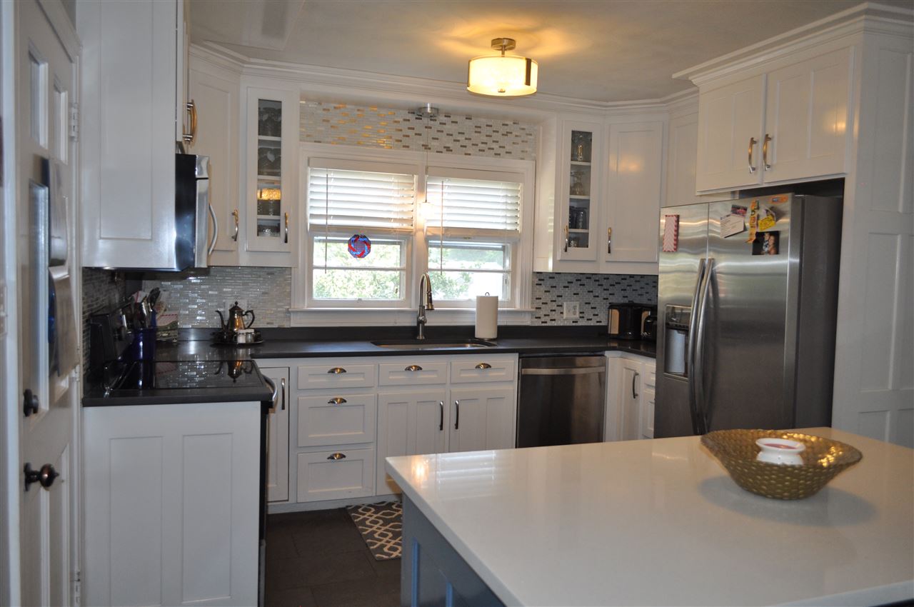 309 Hampton Street Chesnee, SC 29323 - Photo 9 of 25