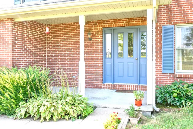 $495,000 | 3639 West Us Highway, Holton, IN 47023