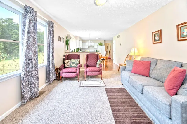 $495,000 | 3639 West Us Highway, Holton, IN 47023