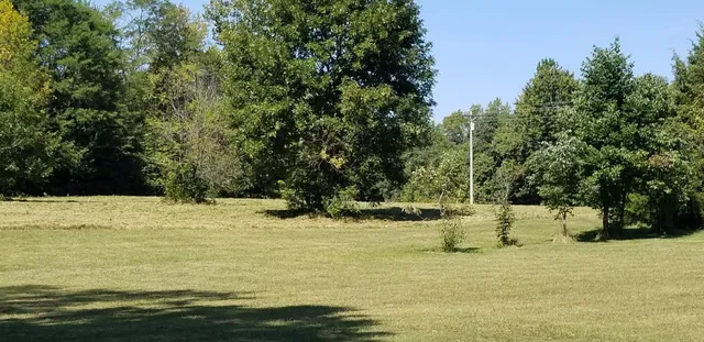 $495,000 | 3639 West Us Highway, Holton, IN 47023