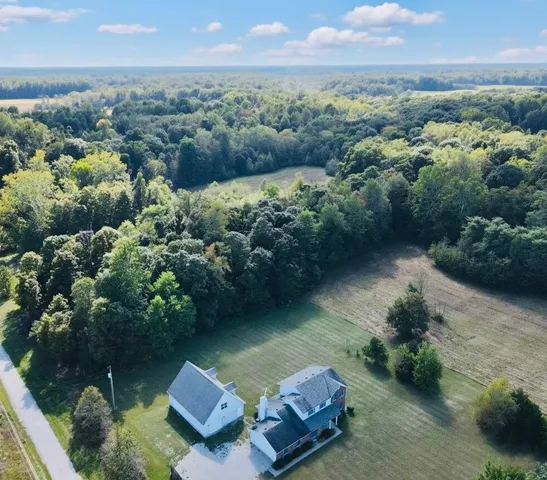 $495,000 | 3639 West Us Highway, Holton, IN 47023