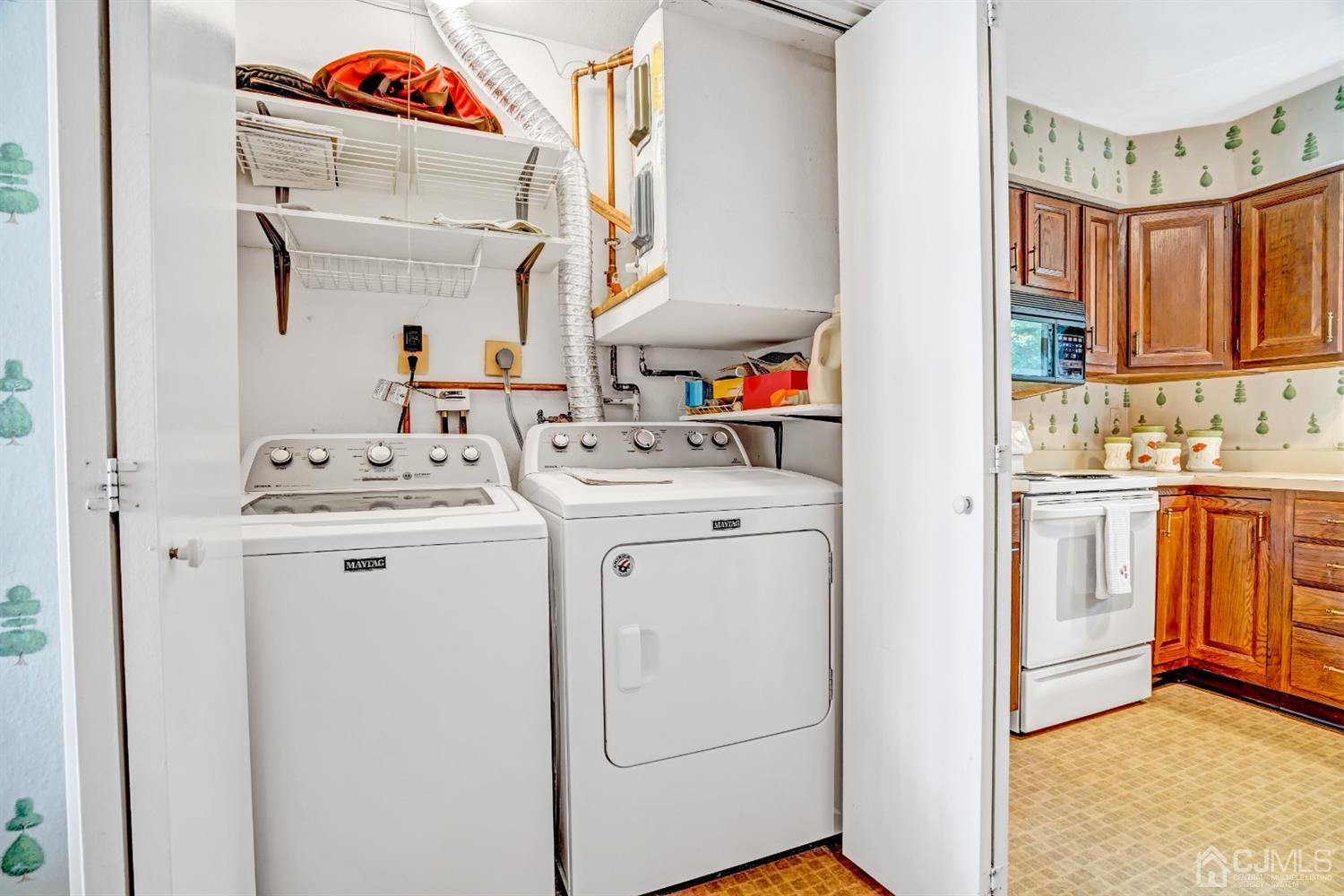 786 Pompton Road, Unit B Monroe Township, NJ 08831 - Photo 17 of 28 a utility room with dryer and washer