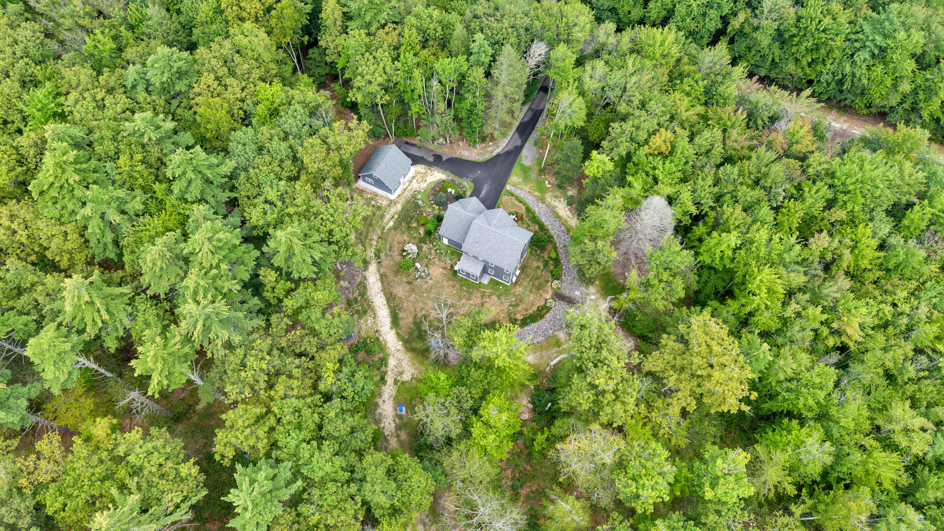 451 Cape Road Standish, ME 04084 - Photo 18 of 47 45