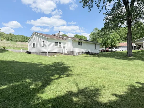 $109,000 | 345 East Fords Ferry Road, Cave In Rock, IL 62919