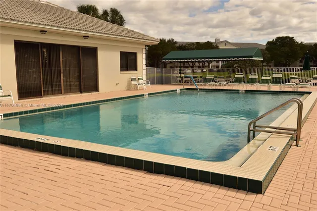 a view of a terrace with skyline
