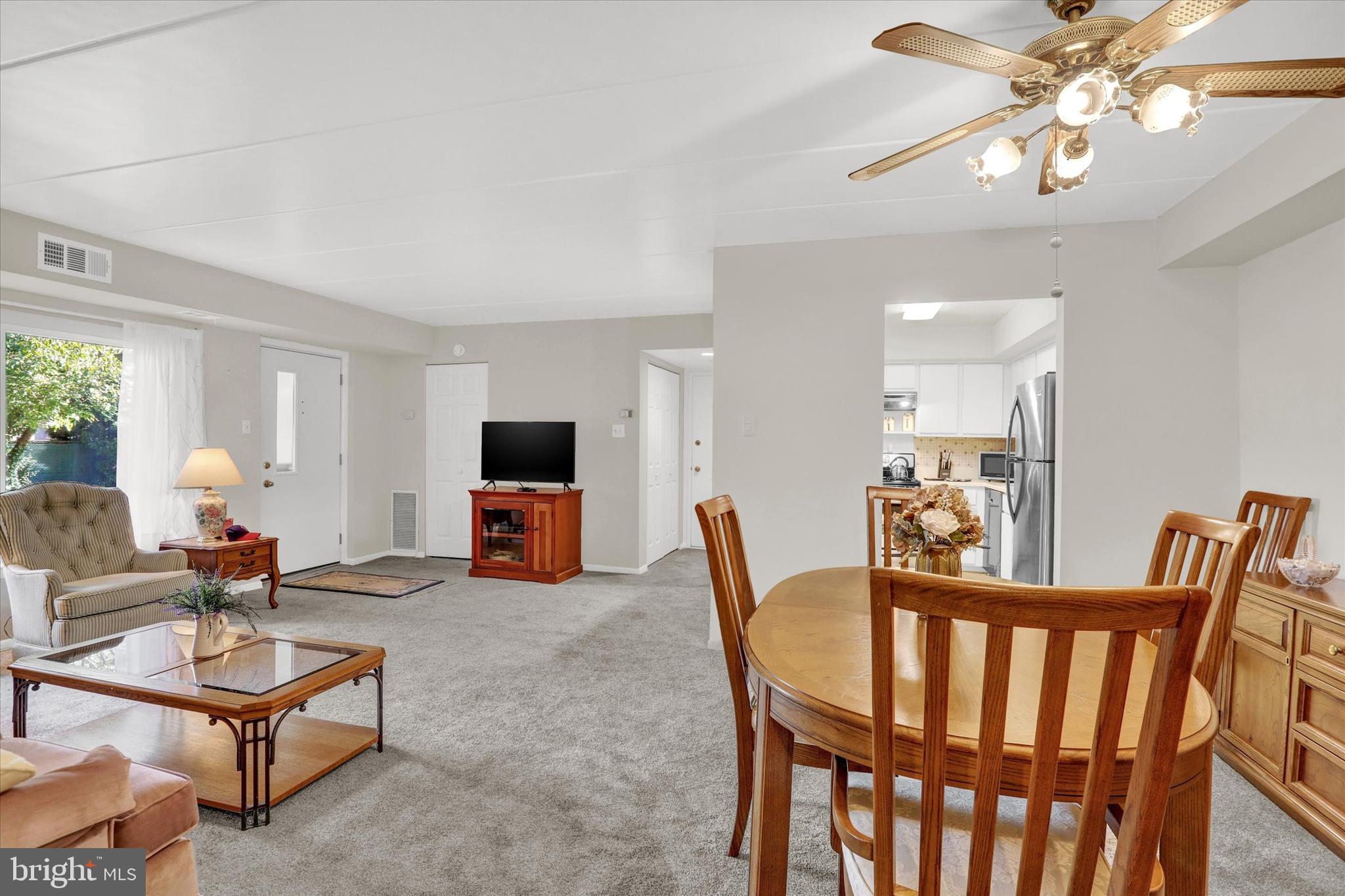 56003 Delaire Landing Road Philadelphia, PA 19114 - Photo 17 of 33