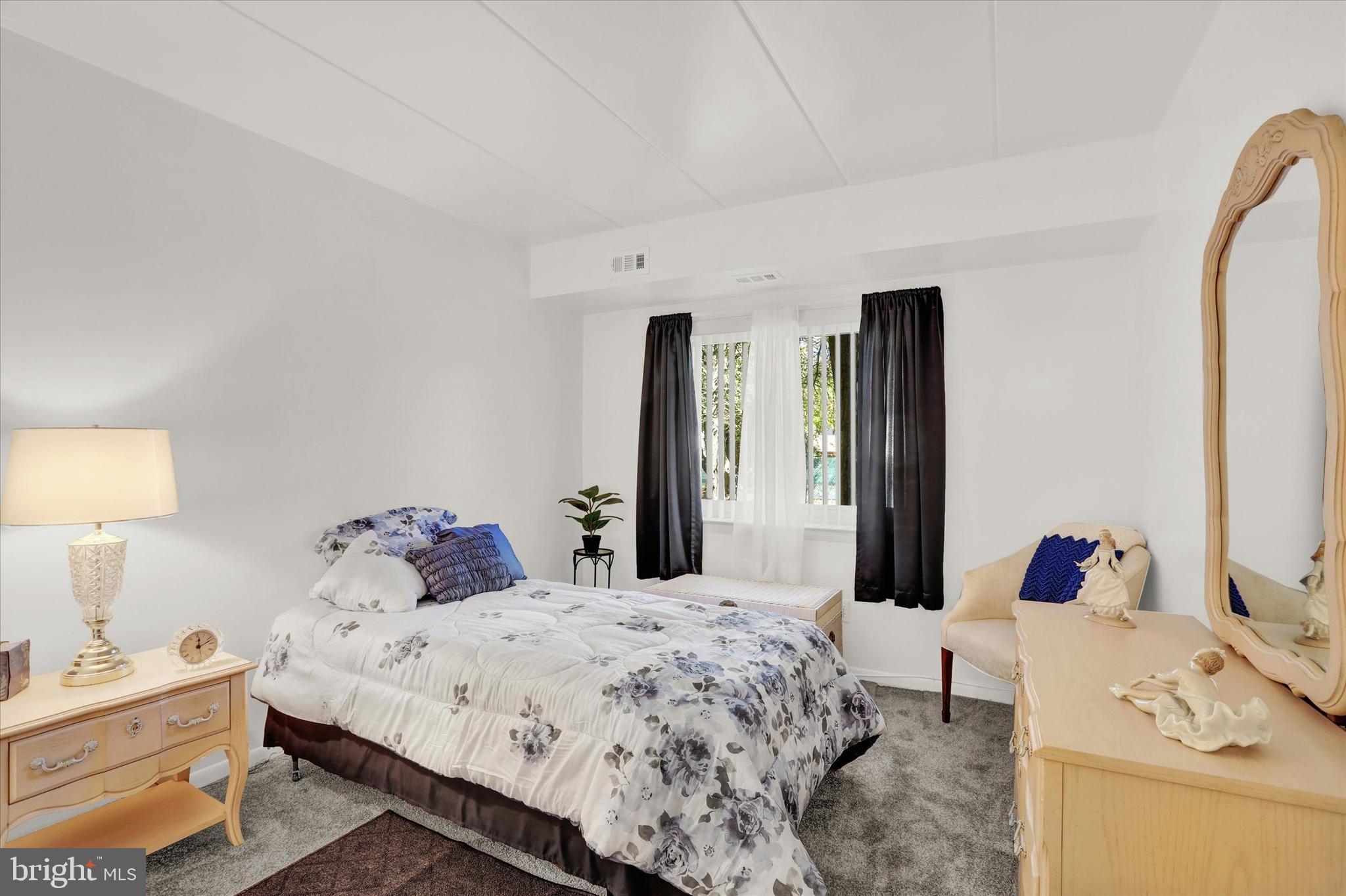 56003 Delaire Landing Road Philadelphia, PA 19114 - Photo 20 of 33