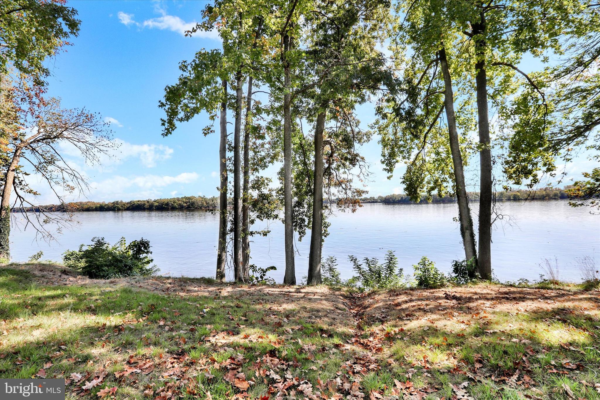 56003 Delaire Landing Road Philadelphia, PA 19114 - Photo 33 of 33