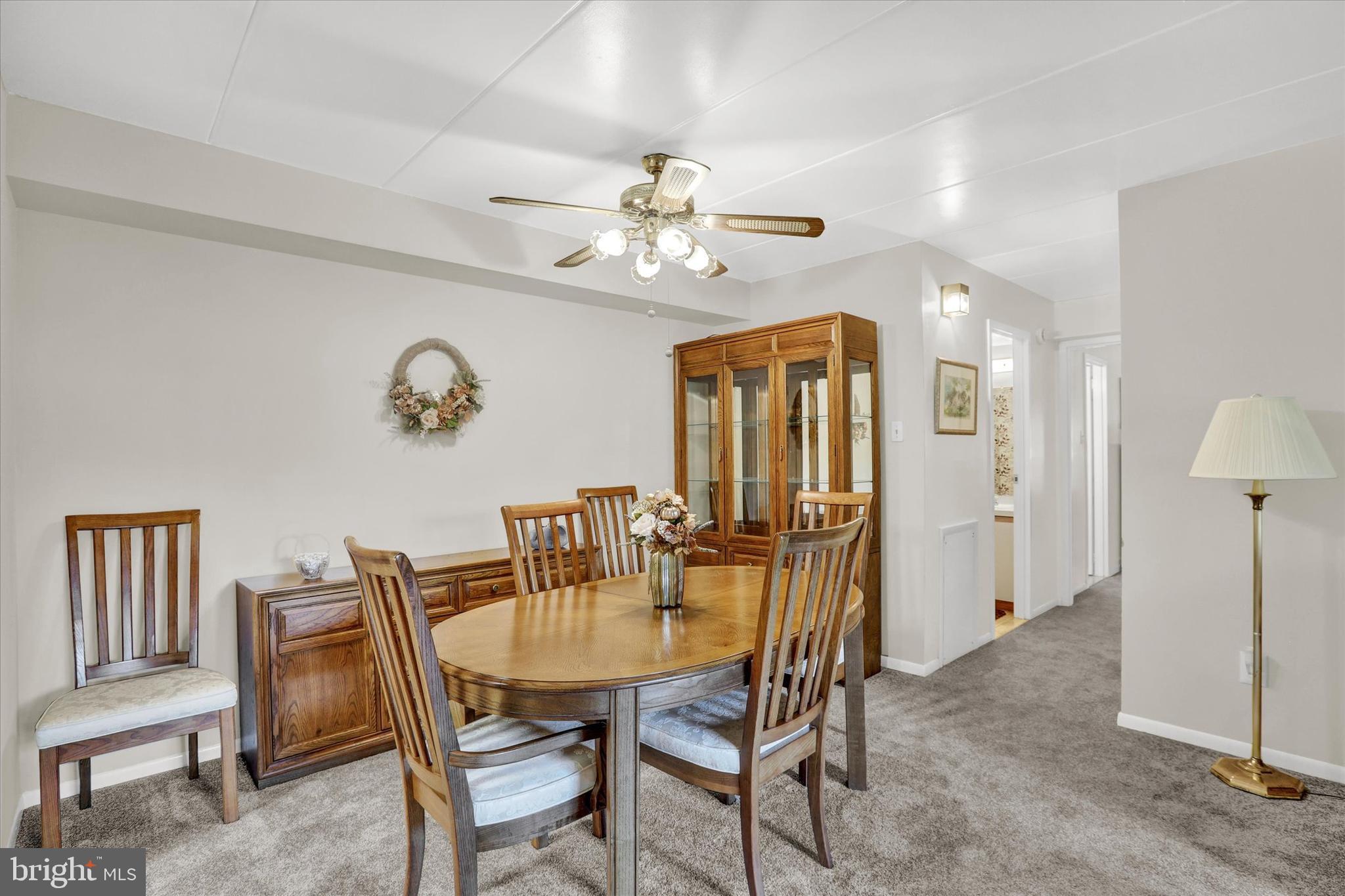 56003 Delaire Landing Road Philadelphia, PA 19114 - Photo 8 of 33