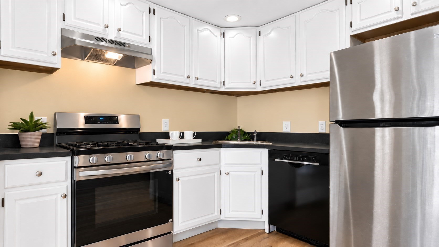 26 Newbern Street, Unit 26 Boston, MA 02130 - Photo 11 of 30 Gallery Image 11