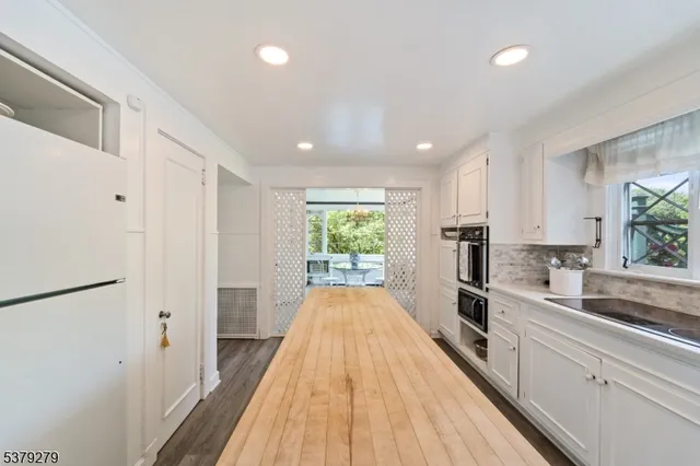 $2,999,000 | 9 East Saddle River Road, Saddle River, NJ 07458