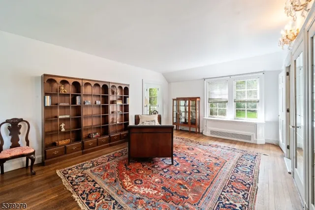 $2,999,000 | 9 East Saddle River Road, Saddle River, NJ 07458