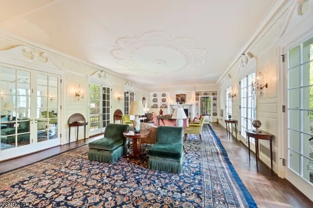 $2,999,000 | 9 East Saddle River Road, Saddle River, NJ 07458