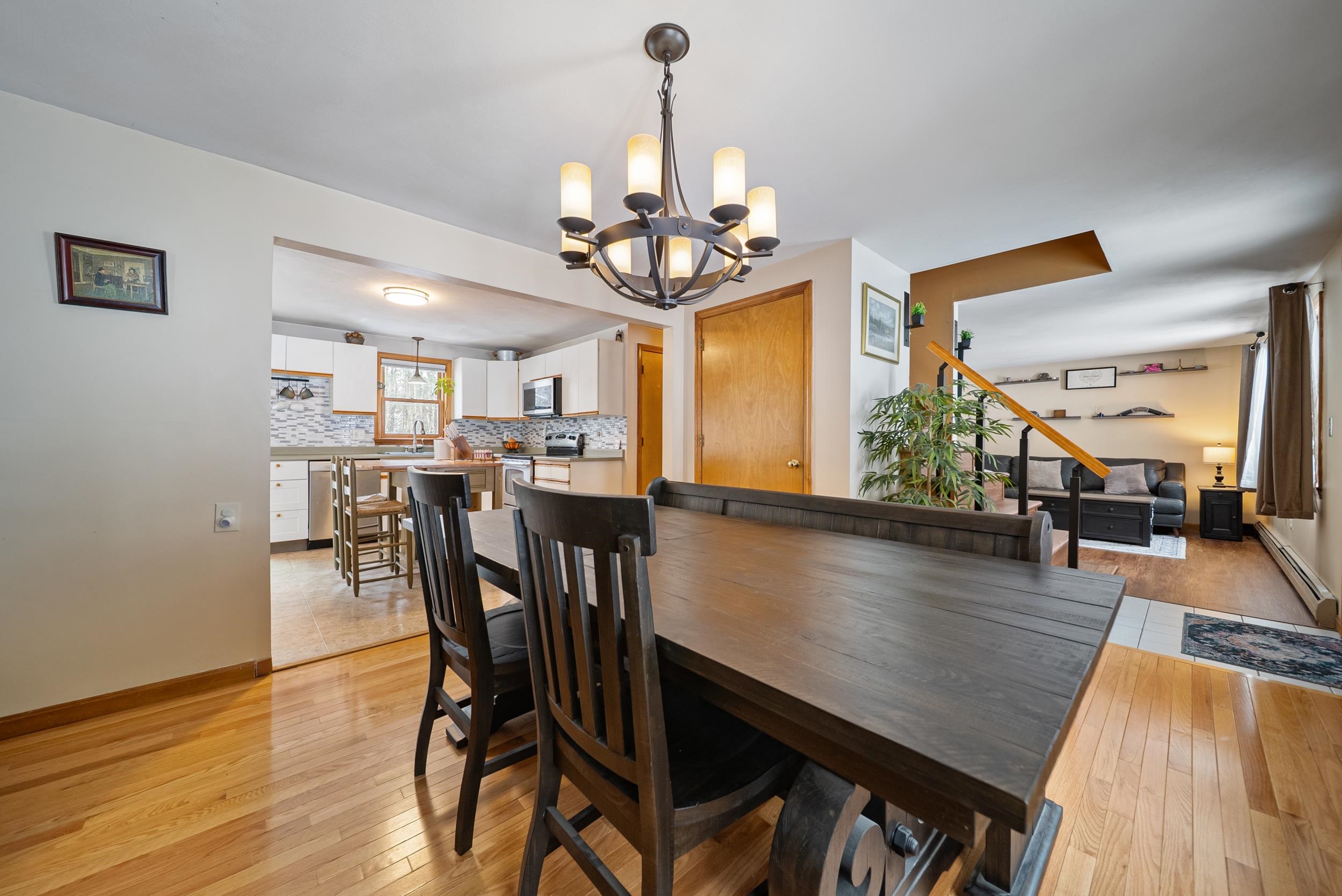 52 Windham Depot Road Derry, NH 03038 - Photo 13 of 42