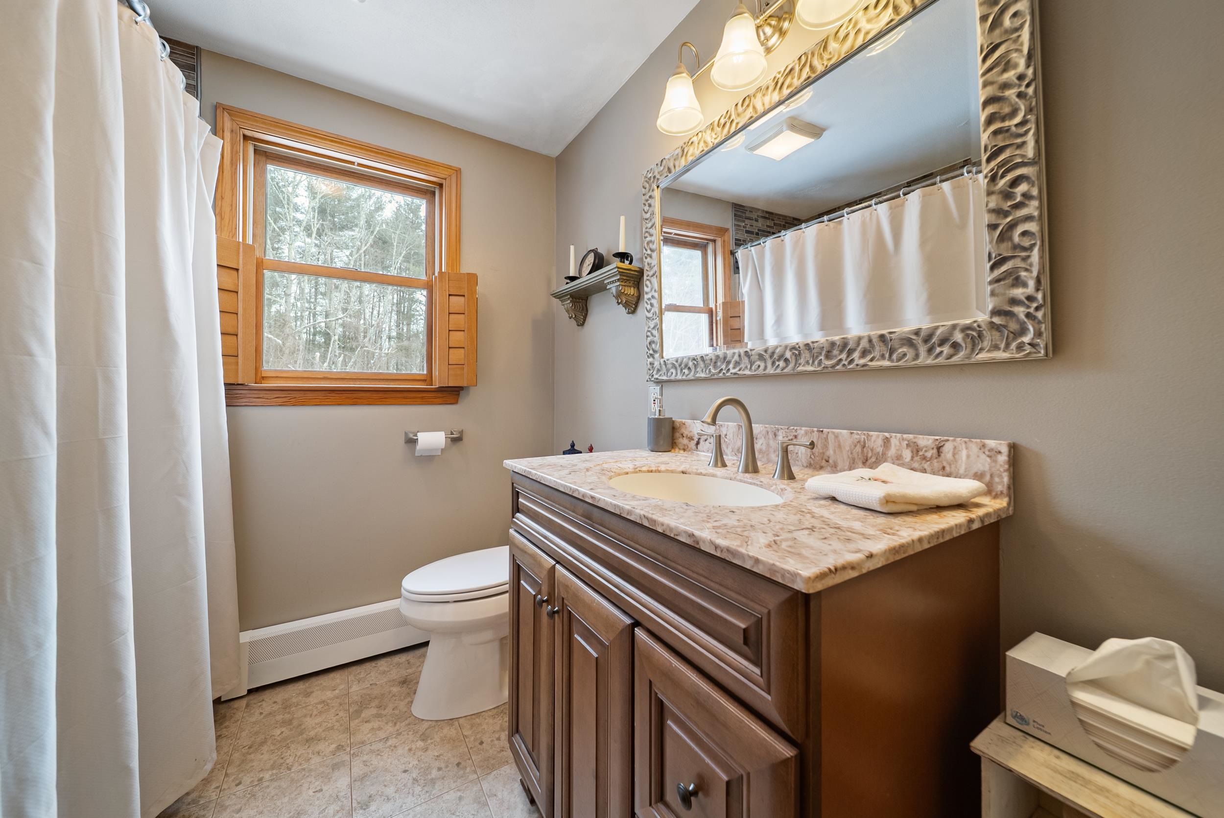 52 Windham Depot Road Derry, NH 03038 - Photo 19 of 42