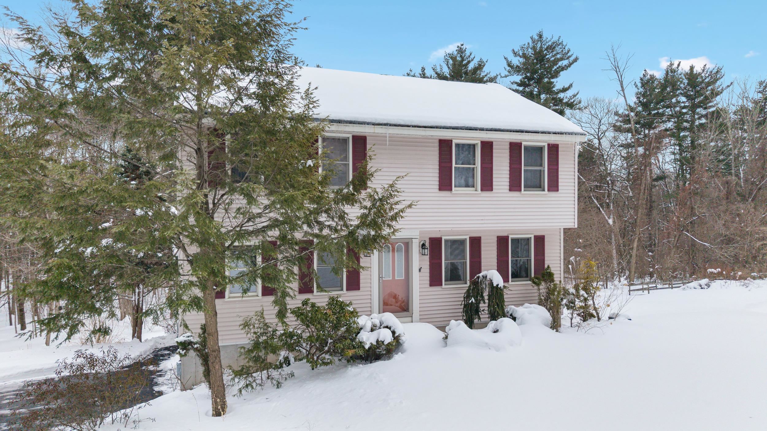 52 Windham Depot Road Derry, NH 03038 - Photo 38 of 42