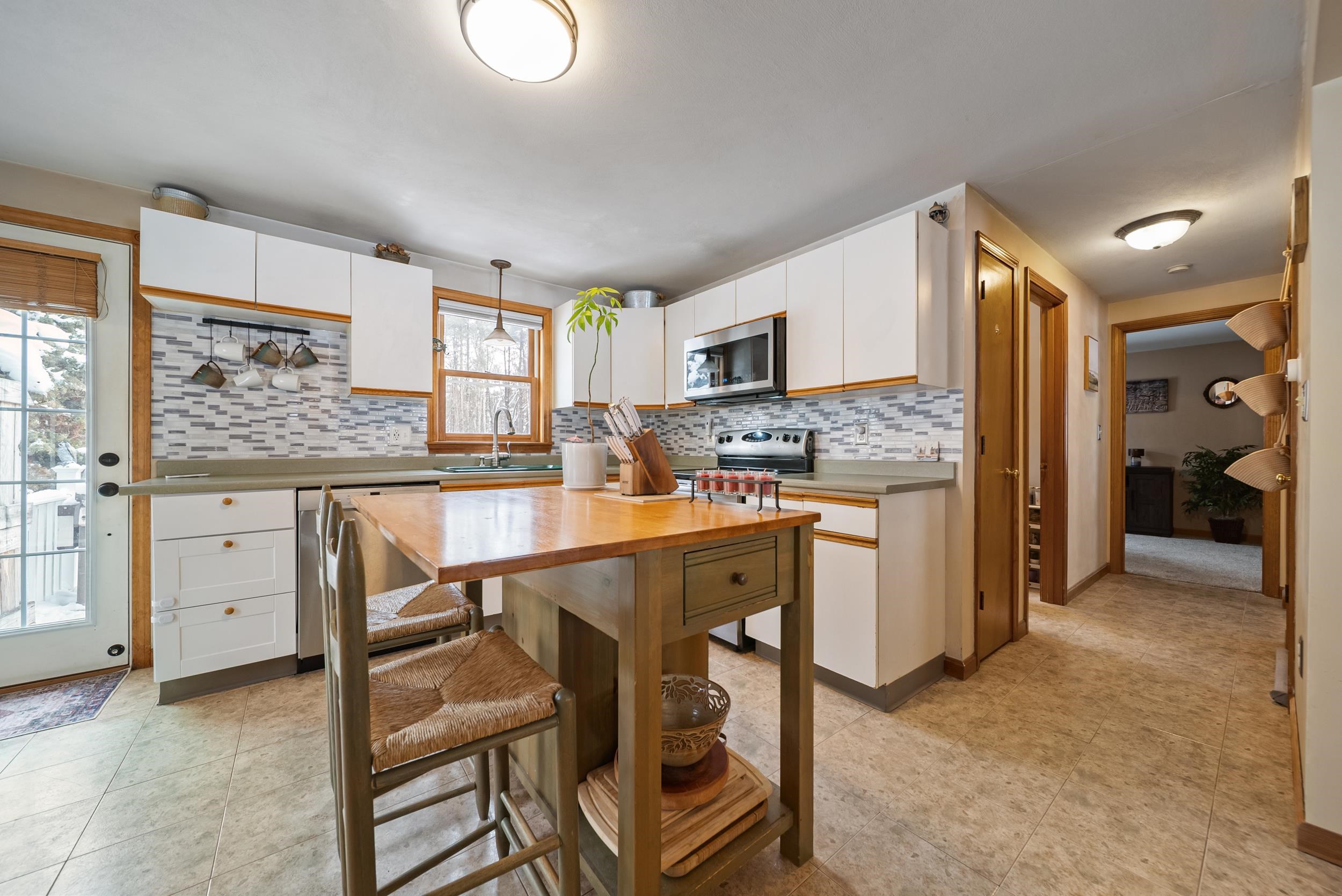 52 Windham Depot Road Derry, NH 03038 - Photo 10 of 42