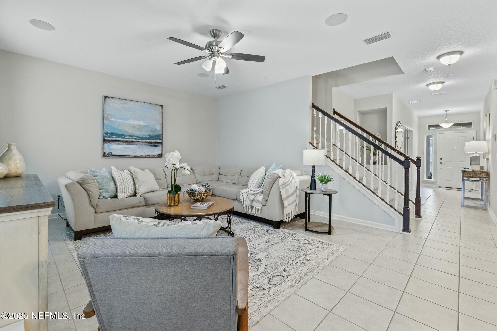 232 Wild Rose Drive St. Johns, FL 32259 - Photo 10 of 59 Family room