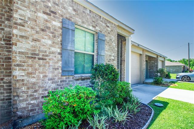 2864 South Roth Avenue Gonzales, LA 70737 - Photo 2 of 20