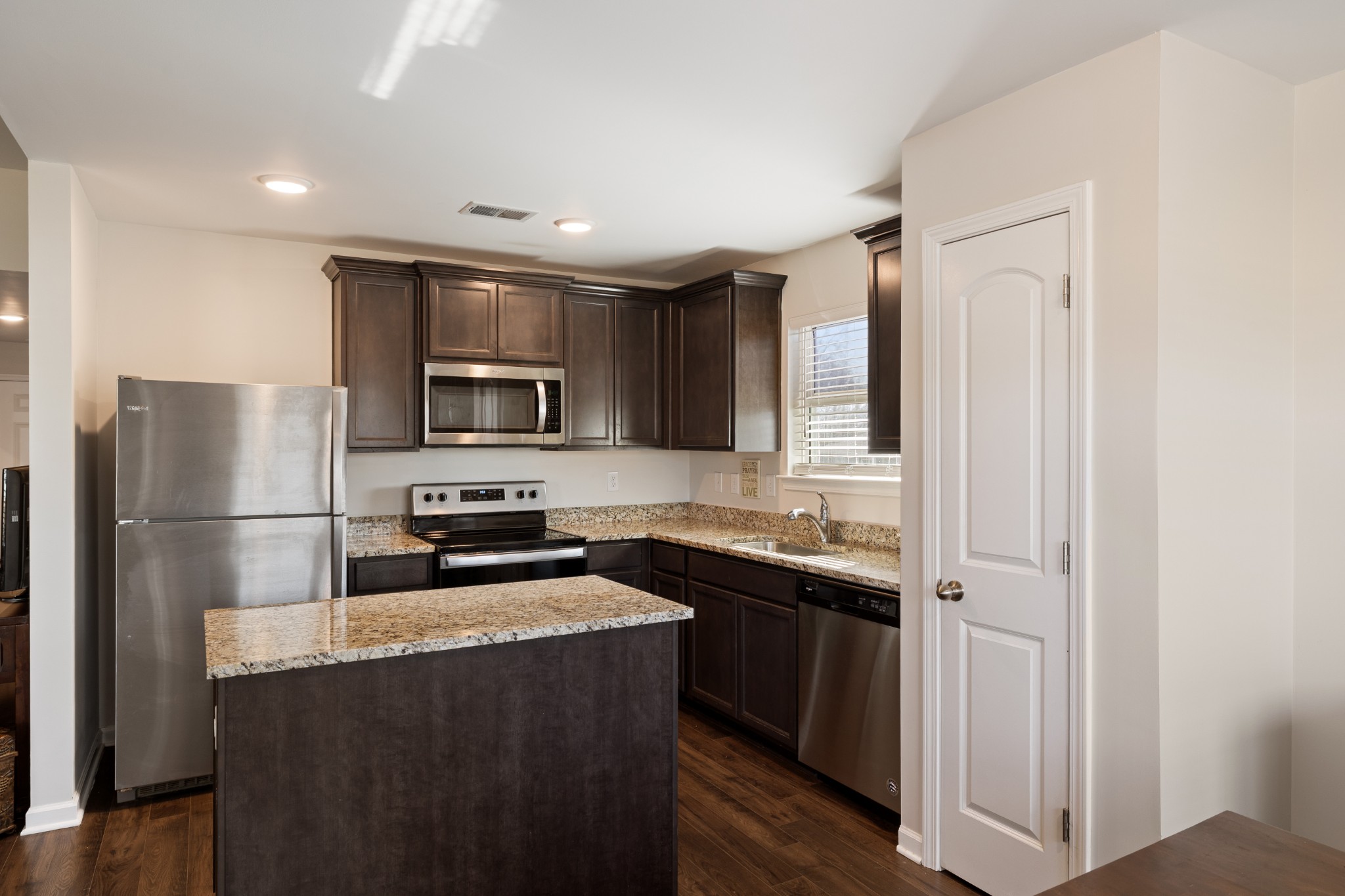 2820 Buzz Street Columbia, TN 38401 - Photo 10 of 45