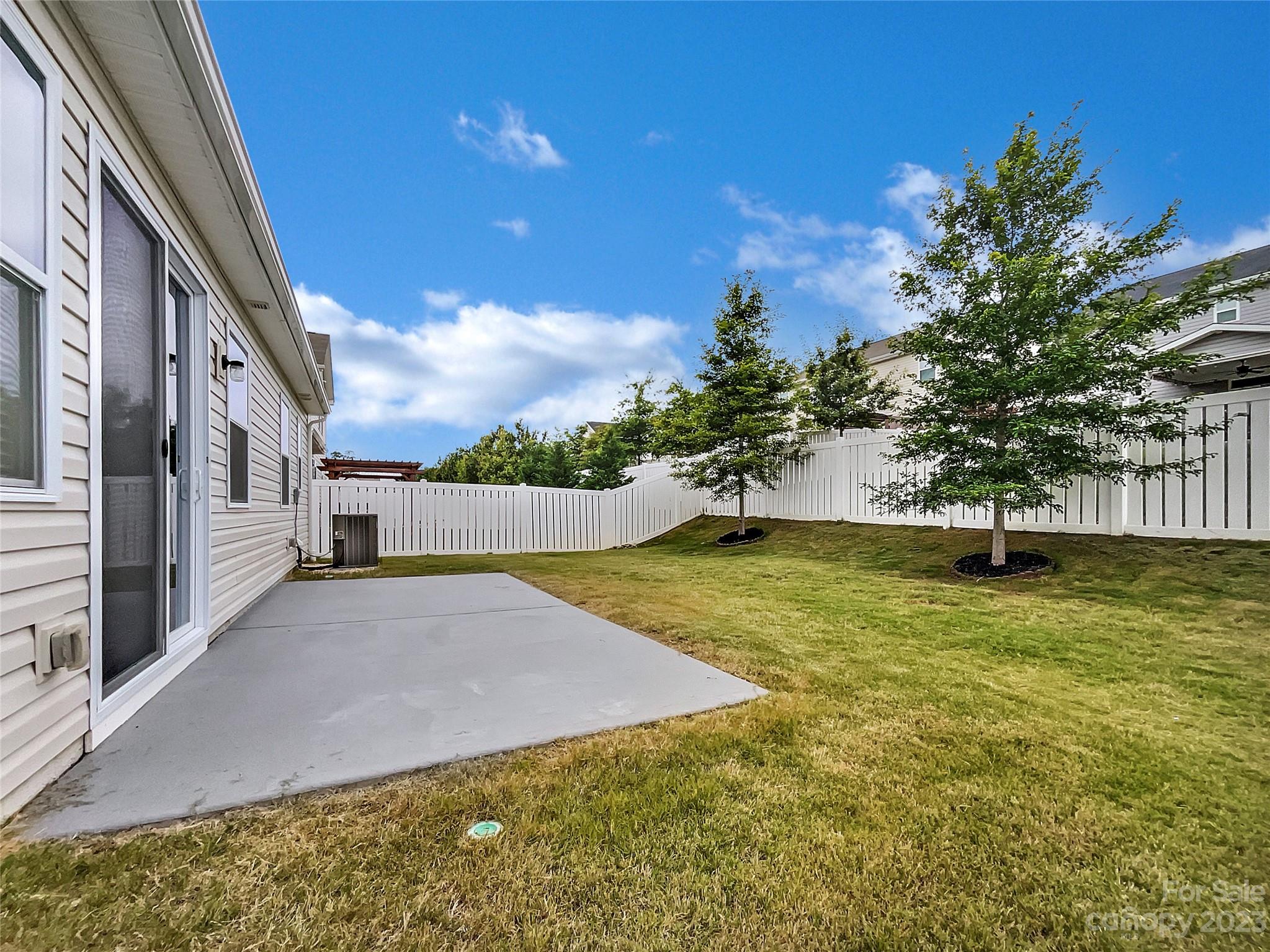 1695 Rutledge Hills Drive York, SC 29745 - Photo 17 of 19 Gallery Image 17