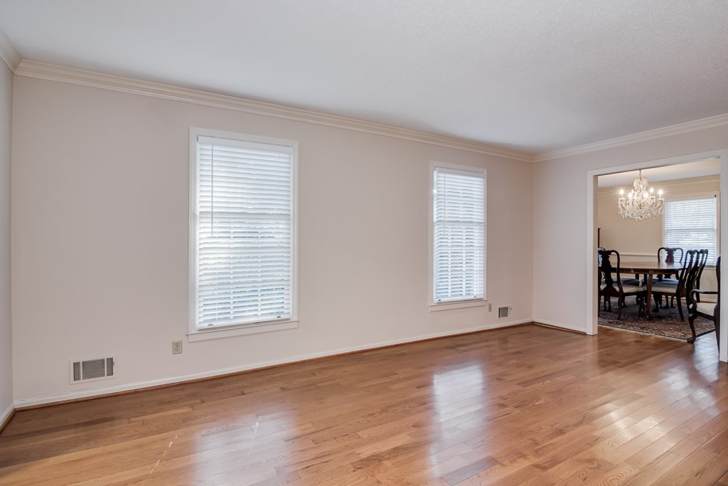 724 Ravenel Road Augusta, GA 30909 - Photo 7 of 43