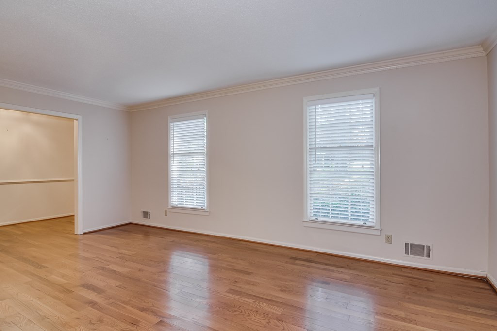 724 Ravenel Road Augusta, GA 30909 - Photo 8 of 43