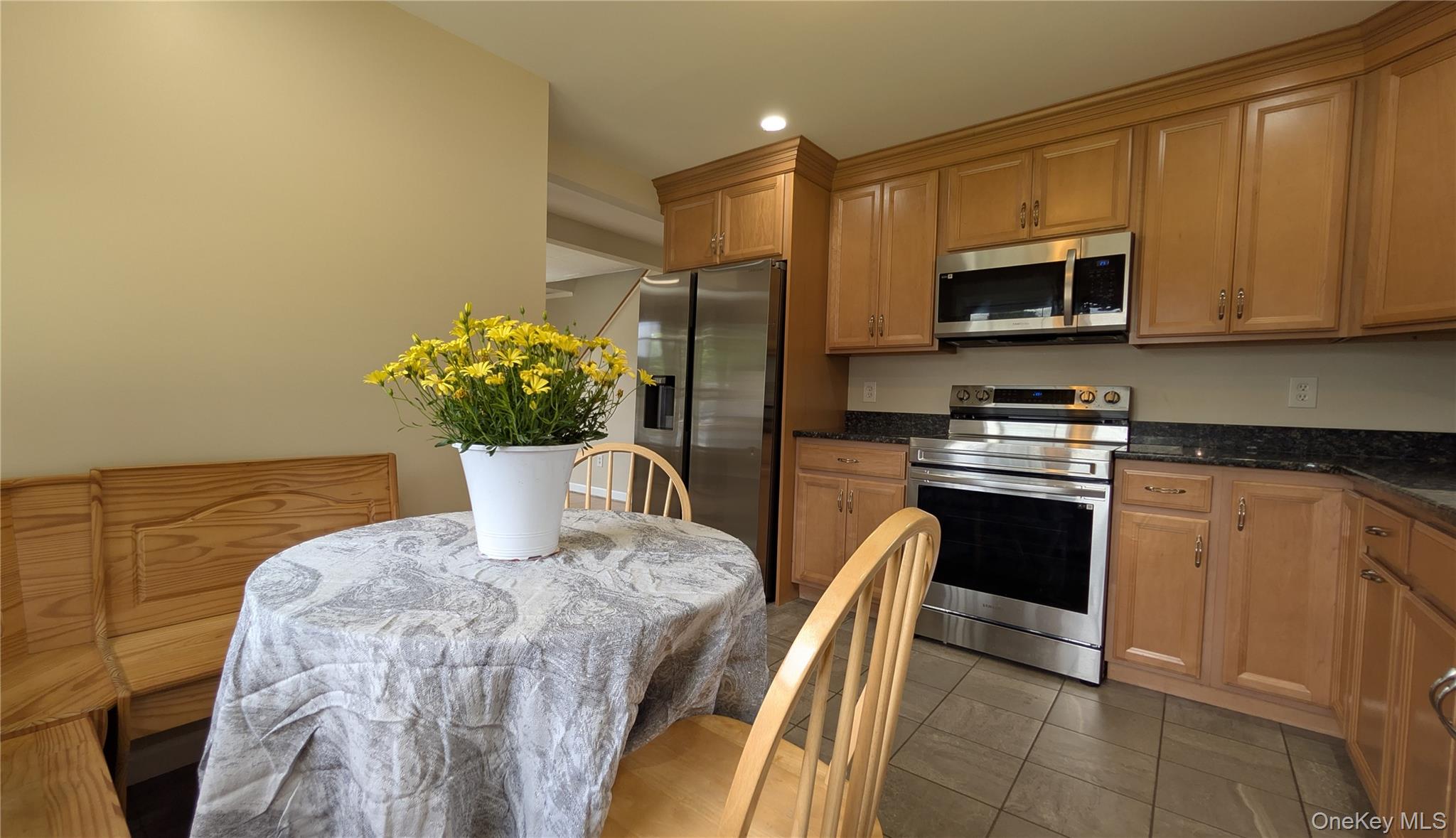 26 Roslyn Road Carmel, NY 10512 - Photo 14 of 42