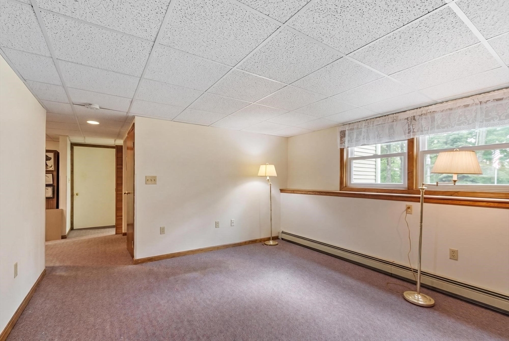 386 Sherbert Road Ashburnham, MA 01430 - Photo 9 of 32