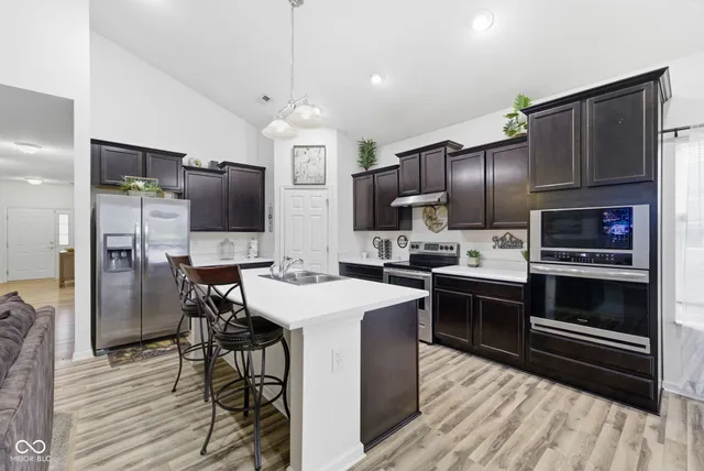 $330,000 | 4115 Stubbington Lane, Indianapolis, IN 46239