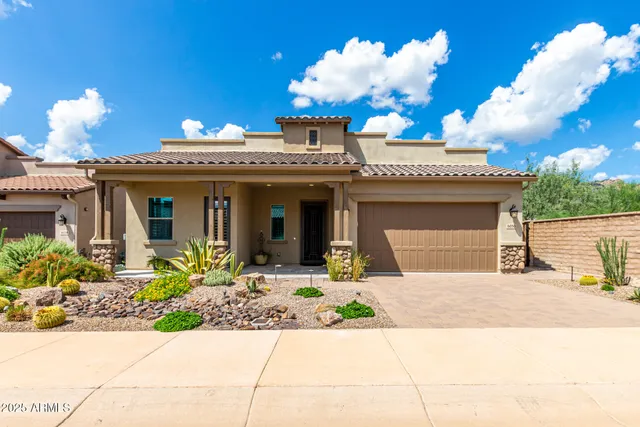 $7,995 | 6050 East Santa Cruz Drive, Scottsdale, AZ 85266