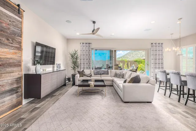 $7,995 | 6050 East Santa Cruz Drive, Scottsdale, AZ 85266