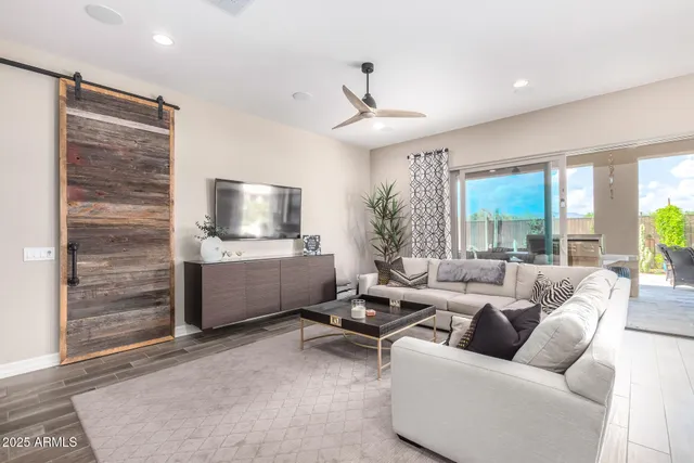 $7,995 | 6050 East Santa Cruz Drive, Scottsdale, AZ 85266