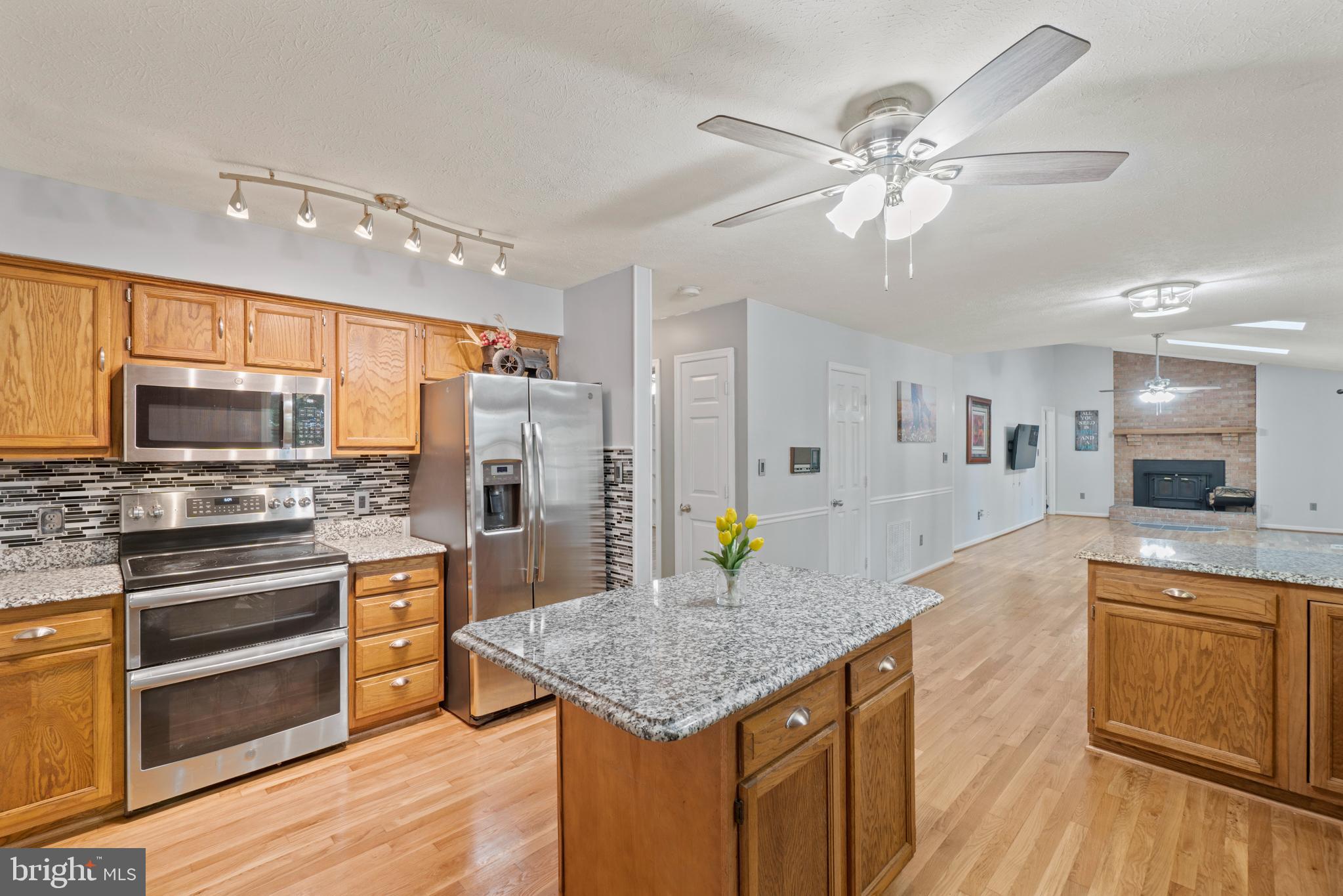 481 Hope Road Stafford, VA 22554 - Photo 4 of 45 Gorgeous kitchen with double oven