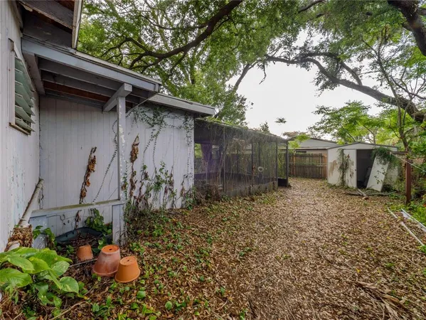 $239,900 | 313 Beverly Boulevard, Brandon, FL 33511