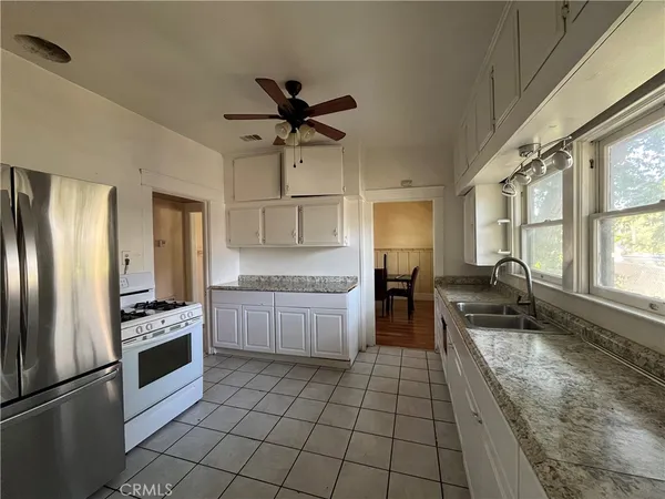 $415,000 | 323 South Harvard Street, Hemet, CA 92543