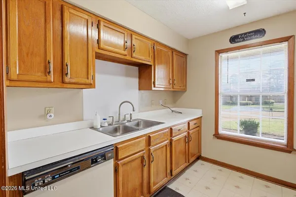 $105,900 | 4336 Cypress Drive, Jackson, MS 39212