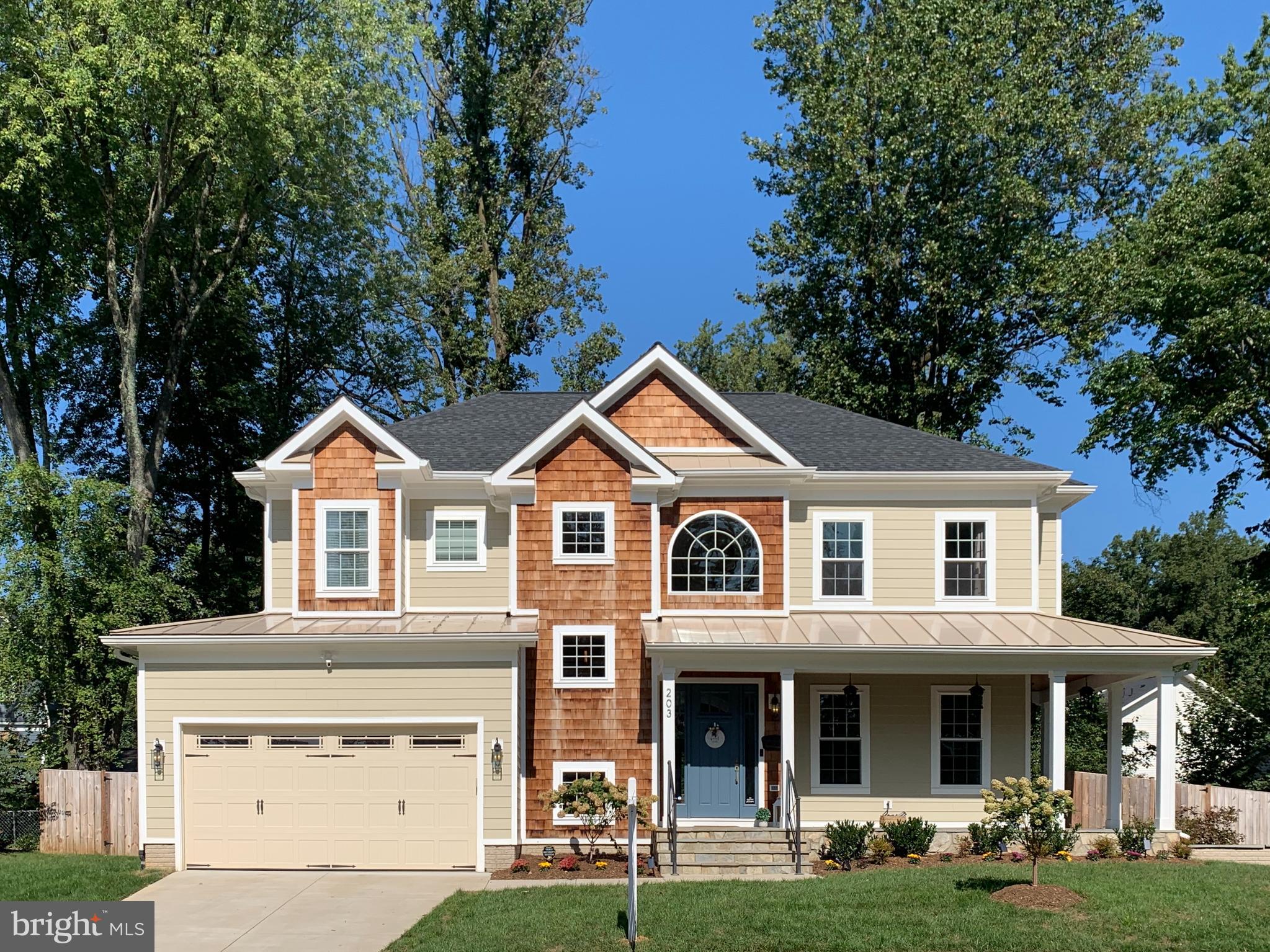 203 Tapawingo Road Southwest Vienna, VA 22180 - Photo 2 of 31