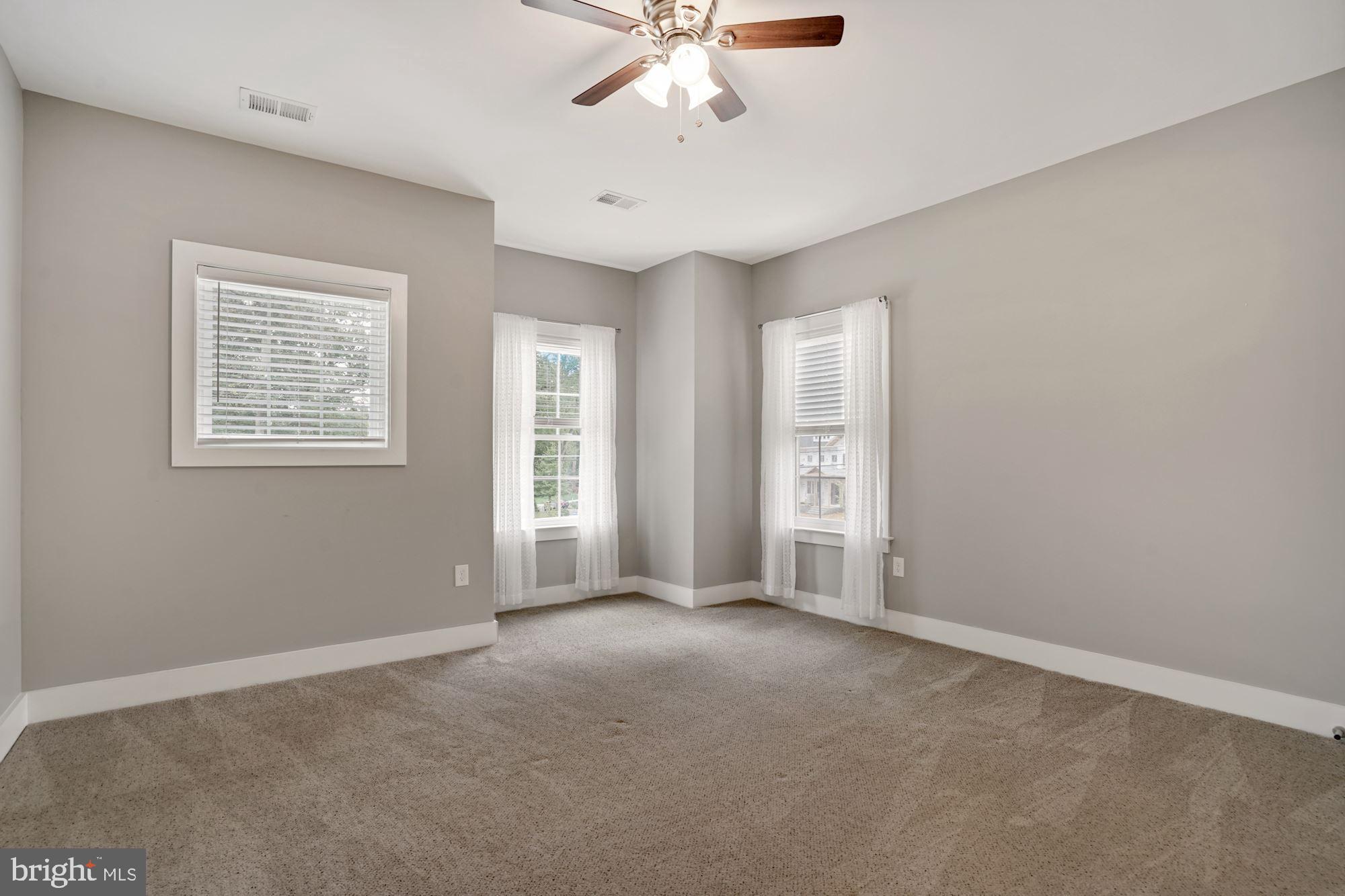 203 Tapawingo Road Southwest Vienna, VA 22180 - Photo 19 of 31