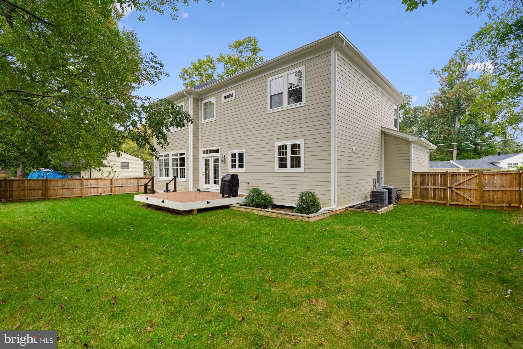 203 Tapawingo Road Southwest Vienna, VA 22180 - Photo 28 of 31